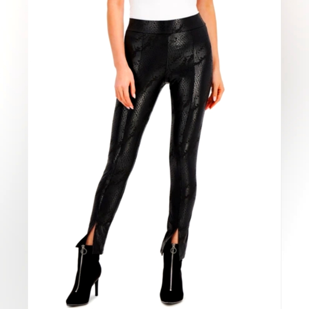 Willow Drive leggings size XS snake embossed